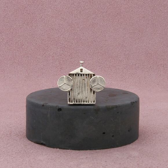 sterling silver mens vintage rolls royce flying lady tie tack - Picture 1 of 3